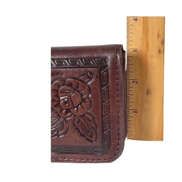 Vtg. Genuine Leather Tooled Flower Brown Multi Card Change Mirror Bi-Fold Wallet - Picture 4 of 9
